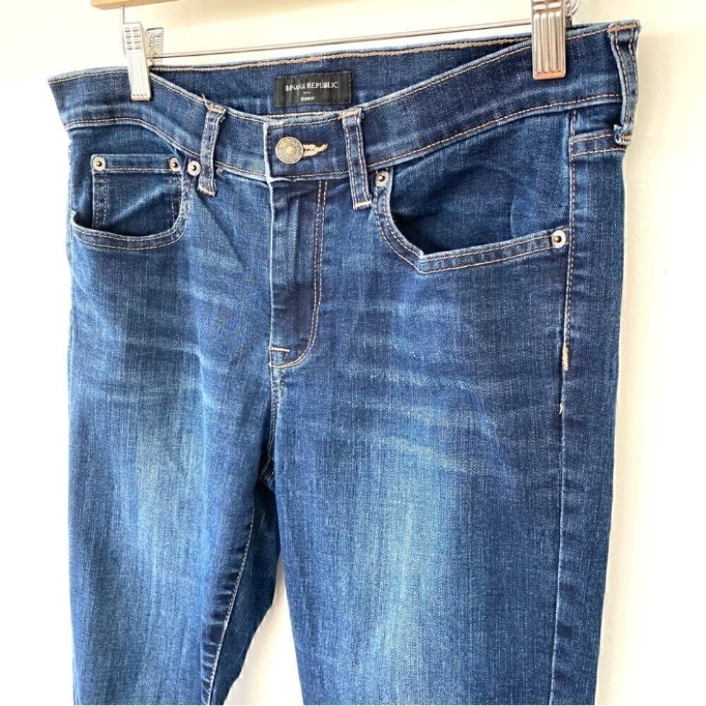 Banana Republic skinny jeans with stretch, medium rise